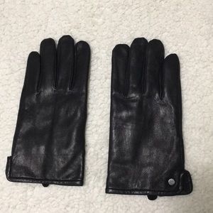 Calvin Klein Leather gloves.
